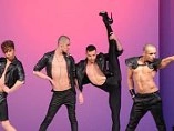 Мужчины на шпильках: Kazaky снова удивили клипом