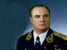 Дочь советского адмирала Николая Смирнова выживают из квартиры стоимостью в 30 миллионов