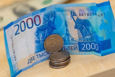 Robot's 'yes' leads to 300,000 ruble loss in bank fraud