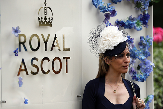 Дресс-код жив: лучшие кадры 5-го дня на Royal Ascot