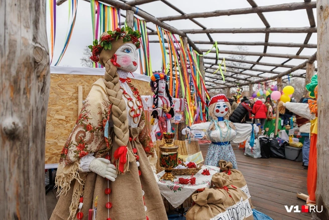 В некоторых ресторанах и кафе региона появятся блюда традиционной русской кухни | Источник: Алексей Волхонский / V1.RU