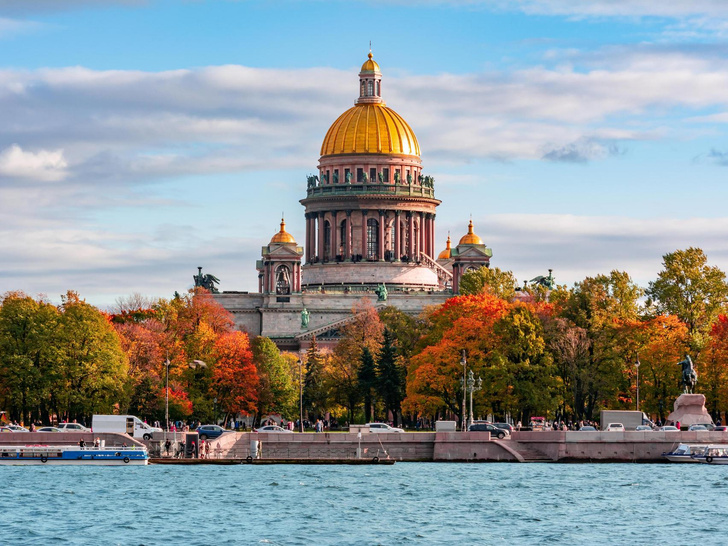 Короткая поездка: 10 удивительных мест в России для тех, кто не успел отдохнуть