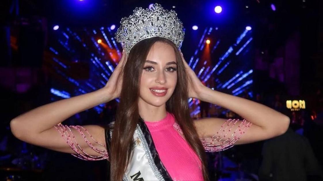 Российская красавица покорила мировой подиум: Мария Исаева выиграла World Next Top Model
