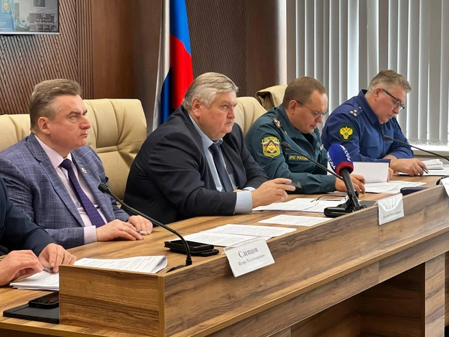 При перекрытии трасс из-за снегопадов в Оренбуржье будут действовать пункты обогрева в 78 придорожных кафе | Источник: Правительство Оренбургской области / t.me