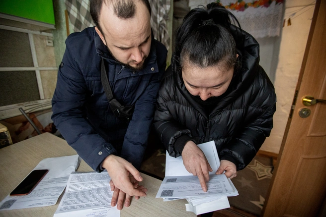 Если человек просрочил платеж по коммуналке, то ему сразу начисляются пени | Источник: Ирина Шарова / 72.RU