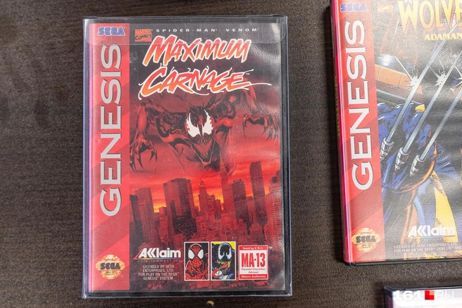 Коробки с играми — в идеальном состоянии | Источник: Евгений Вдовин / 161.RU