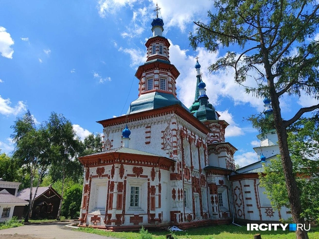 Старый могильник нашли рядом с Крестовоздвиженской церковью  | Источник: Алина Ринчино / «ИрСити»