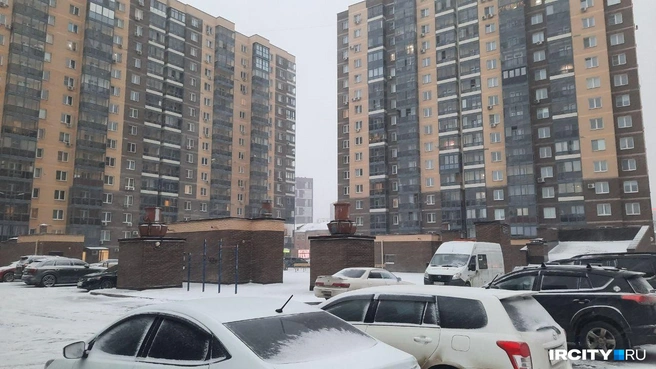 С утра дул сильный снежный ветер | Источник: Виктор Лучкин / IRCITY.RU