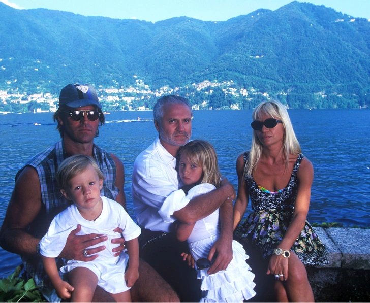 От Ибицы до Миконос: любимые курорты знаменитых дизайнеров