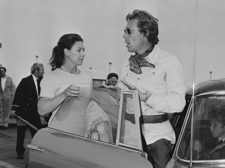 Маргарет, Энтони и их сын Дэвид (в машине), 11 сентября 1971