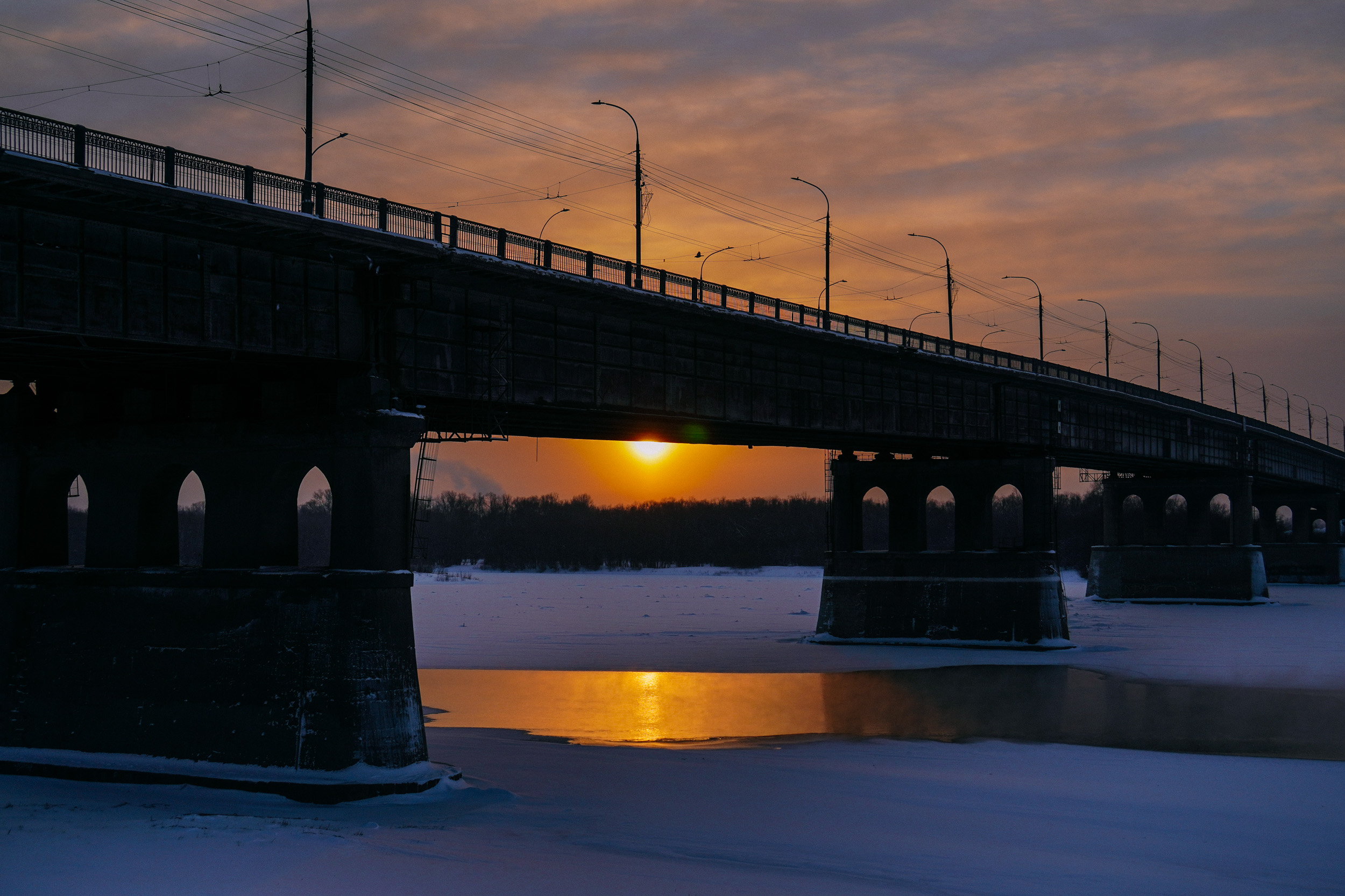 Ленинградский мост Омск. Ленинградский мост Челябинск. Ленинградский мост Омск год постройки. Мост в городе.