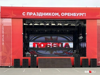 Сцена полностью готова для выступления артистов | Источник: Николай Сальников / 56.RU