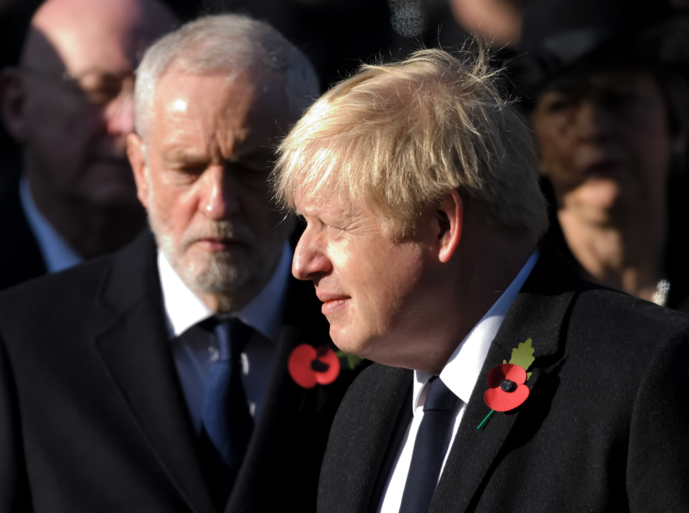 «Безобразное поведение»: Борис Джонсон нарушил этикет в День памяти | marieclaire.ru