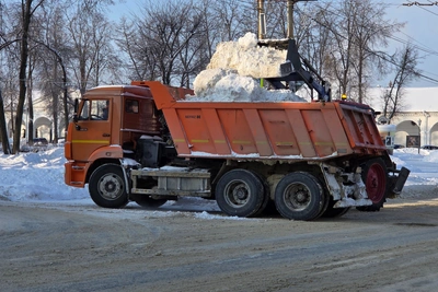 За выходные в Костроме убрали свыше 5500 кубометров снега