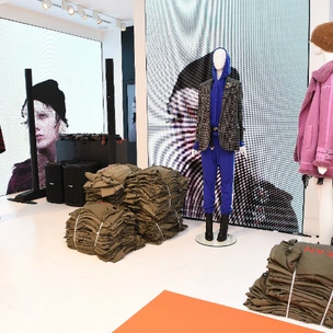 Новый проект Pinko представлен в Милане