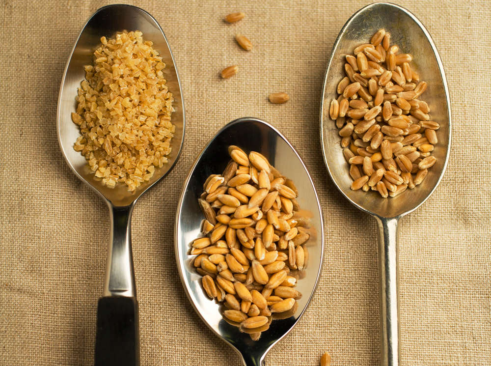 Оригинальное, традиционное и простое: три блюда с «неизвестным» булгуром | marieclaire.ru