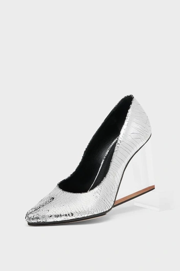 Объект желания: новые Tabi Maison Margiela Объект желания: новые Tabi Maison Margiela