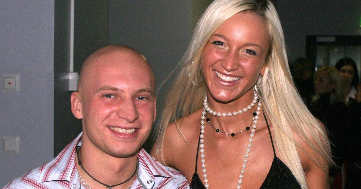 Crazy секс 12 және одан жоғары Етік пен колготки киген әйелдер