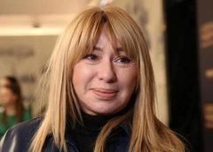 Алена Апина про нападки хейтеров: «Писали и про старую морду, и про то, что ищу мужика помоложе»