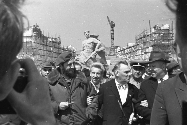 Фидель Кастро и Евгений Вучетич, 7 мая 1963 года | Источник: Степан Курунин