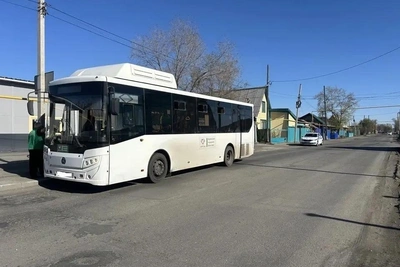 Пенсионер погиб под колесами автобуса в Кургане