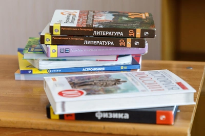 Volgograd Residents Discuss Teacher Shortage in Schools