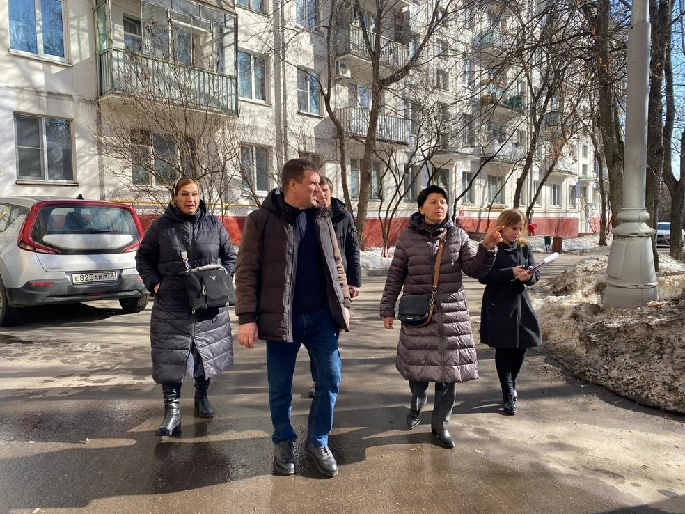 В 2014 году чиновник угодил в скандал: мэр Москвы Сергей Собянин обвинил его в жульничестве при списывании старой техники | Источник: Роман Заковыркин / VK.com