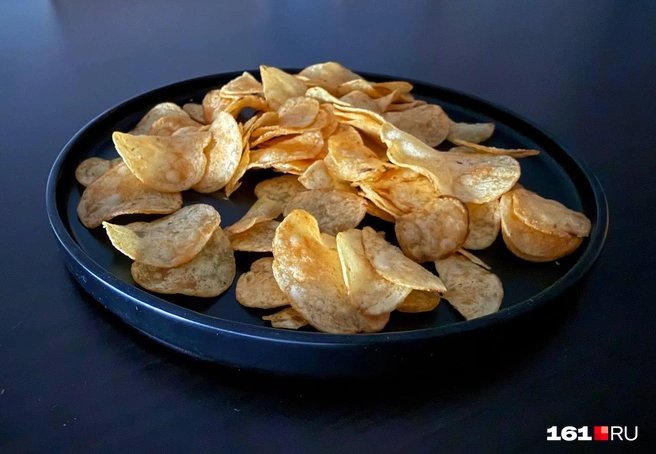 В ростовских розничных магазинах пачку чипсов весом 140 грамм продают по 260 рублей | Источник: Марина Рыбалкина / 161.RU