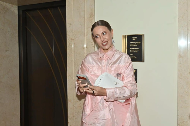 Ксения Собчак | www.starhit.ru