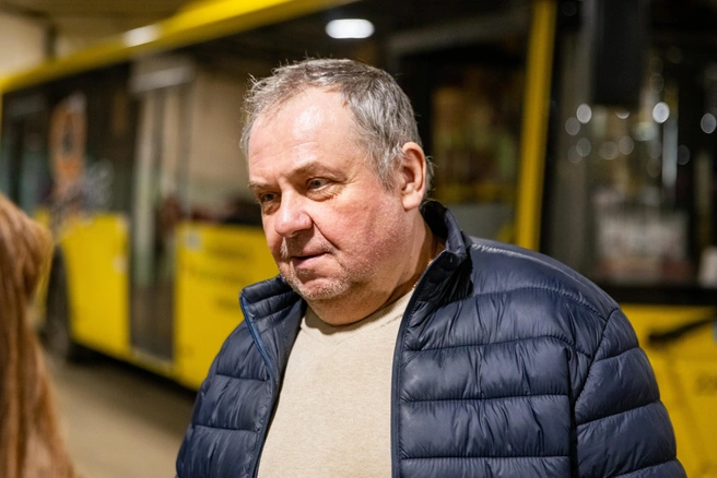 Сергей Курчавин работал на городских маршрутах больше 35 лет | Источник: Кирилл Поверинов