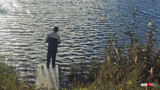 Ловись, ловись рыбка, большая и маленькая | Источник: Дарья Никитченко / 45.RU