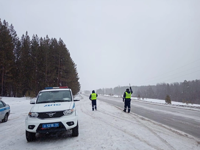 Ограничения для грузовиков ввели от границы Челябинской области с Башкортостаном до поворота на Чебаркуль | Источник: предоставлено управлением ГИБДД Челябинской области