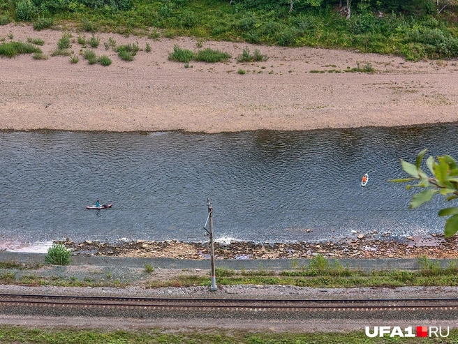 Красиво плывут, ничего не скажешь | Источник: Булат Салихов / UFA1.RU