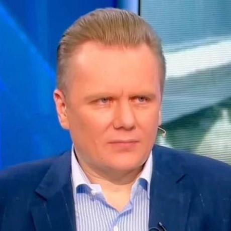 <p>Алексей Чадаев</p>