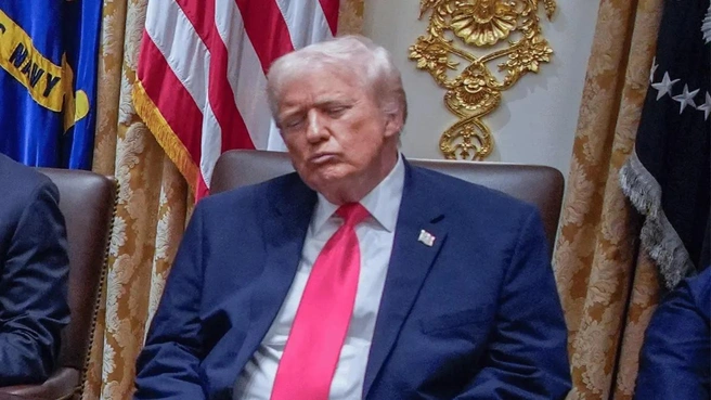 Трампа обвиняли в том, что он засыпает на важных встречах. | Источник: mega