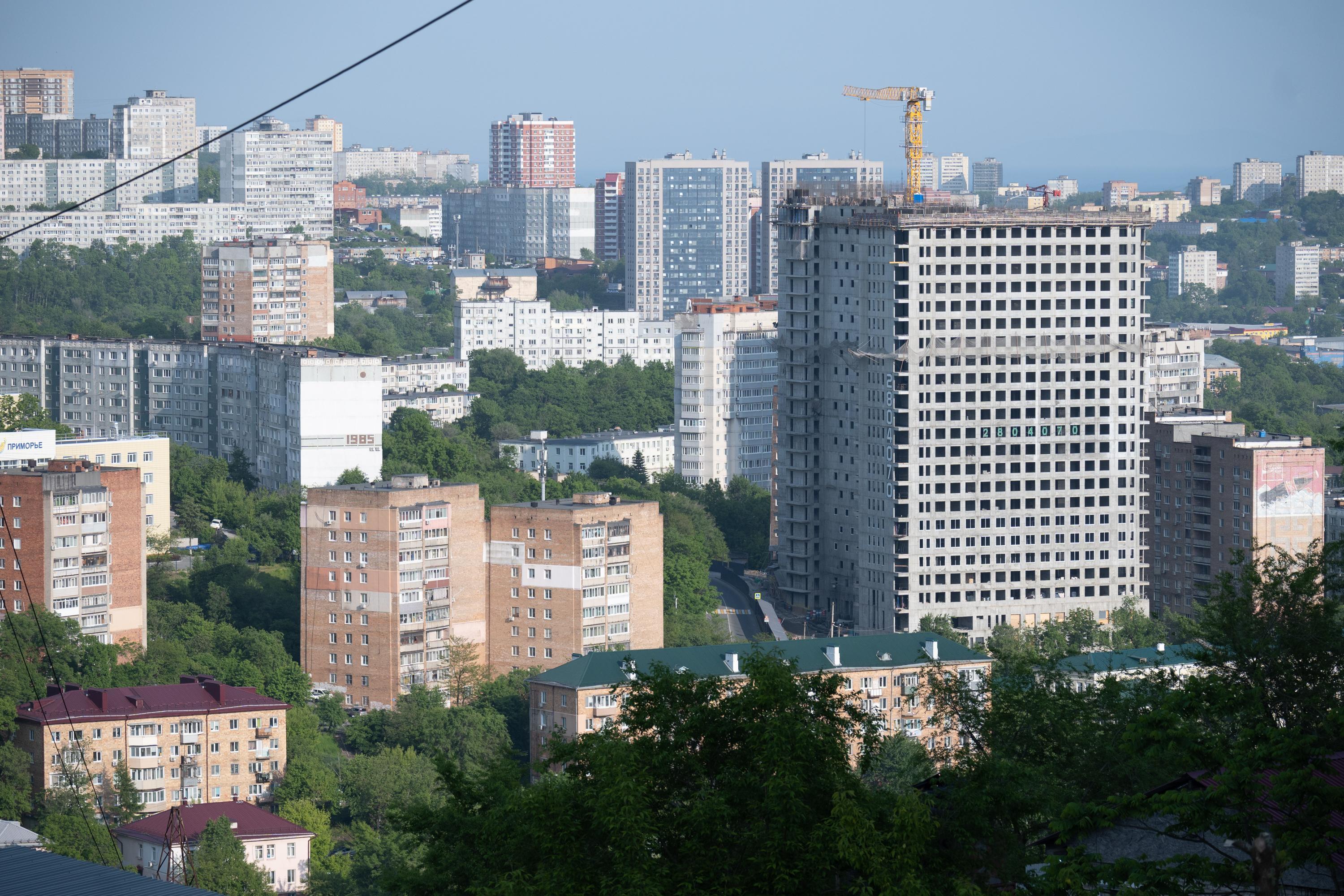 В России снизилась стоимость жилья: где и на сколько