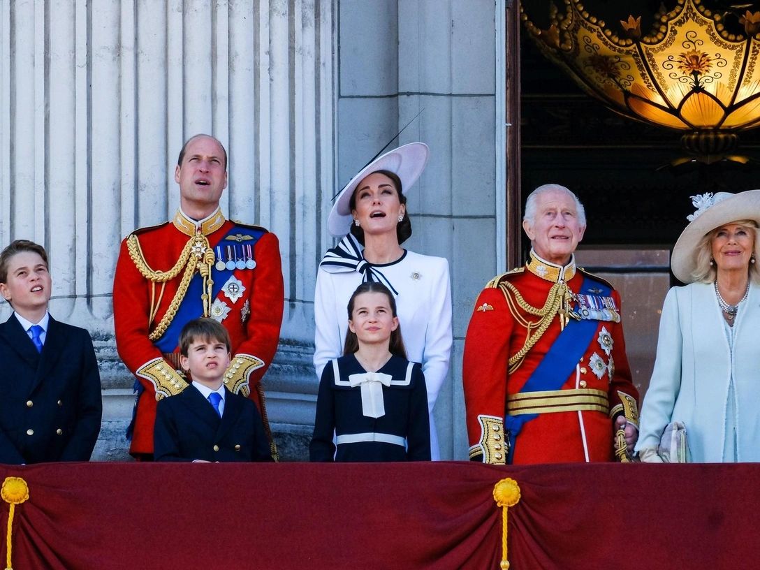 Как выглядит самая богатая монаршая особа Европы (нет, это не принц Уильям) | marieclaire.ru