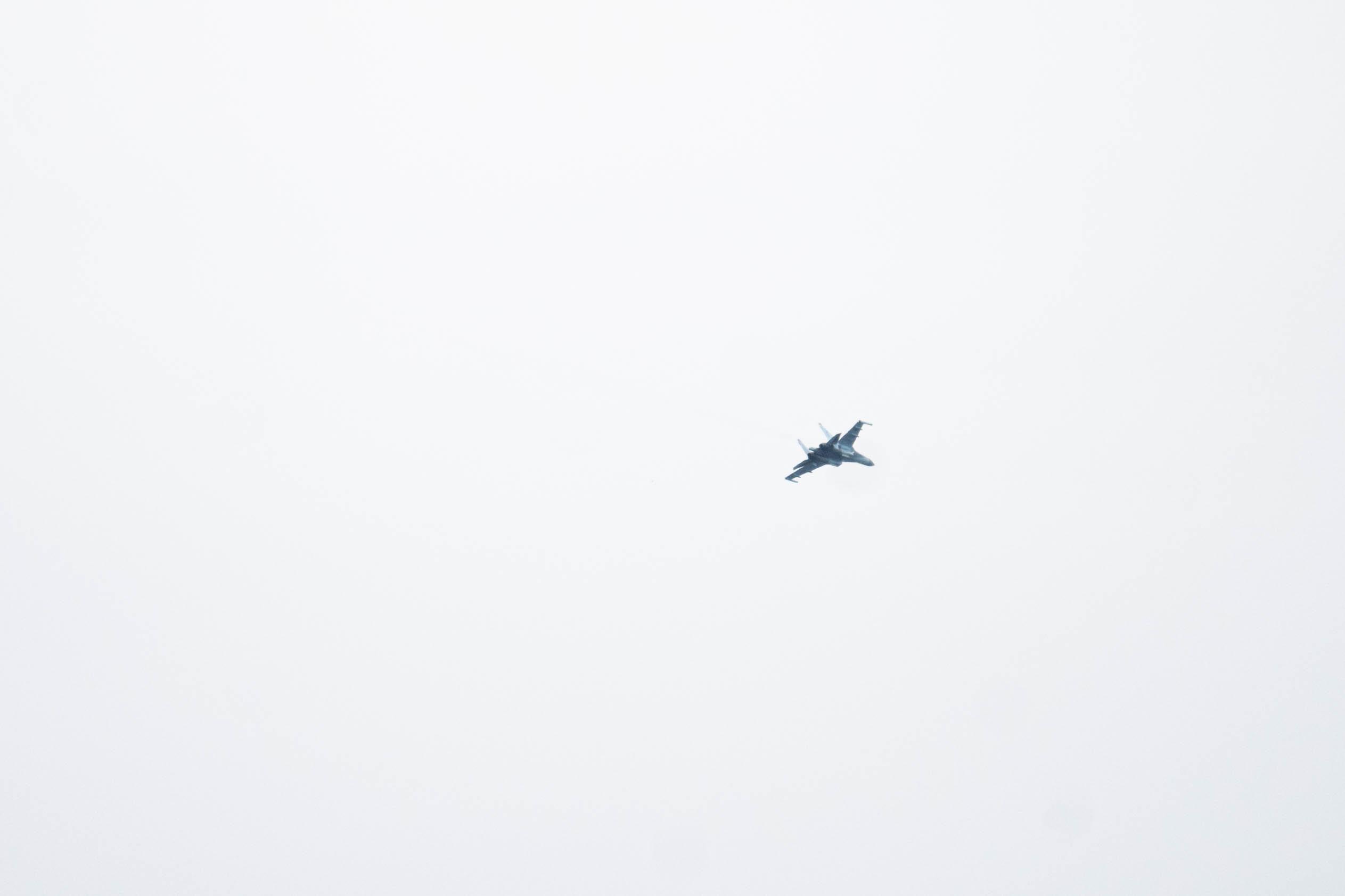 Военный самолет потерпел крушение в Нижегородской области: пилоты уводили его от жилых домов