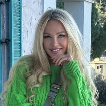 Дарья Пынзарь страшно отекает из-за филлеров: блондинка стала жертвой косметолога