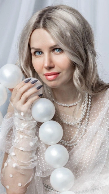 Коняева Валерия Сергеевна работает в центре «Любимый доктор» | Источник: Woman.ru