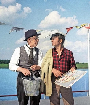 Откуда взялась фраза «как художник художнику»? А вот и не из «12 стульев»!