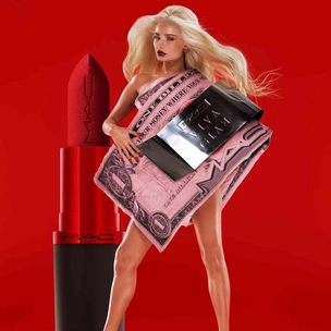 Певица-трансгендер Ким Петрас стала лицом MAC Cosmetics