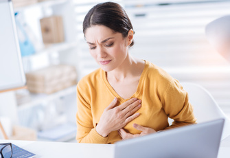 Кардиолог Кореневич рассказала, когда валокордин действительно может помочь при болях в сердце