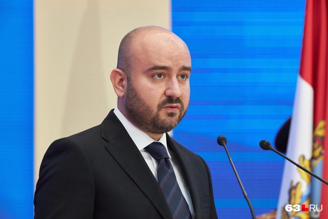 Хорошую весть принес губернатор Федорищев | Источник: Роман Данилкин / 63.RU