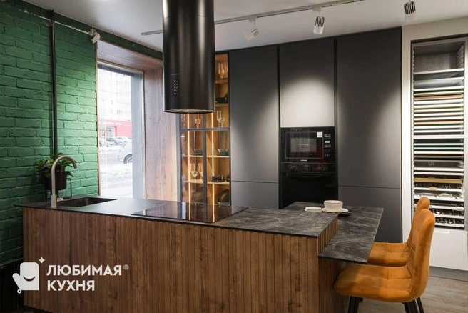 Это уже четвертый салон в Новосибирске | Источник: «Любимая кухня»