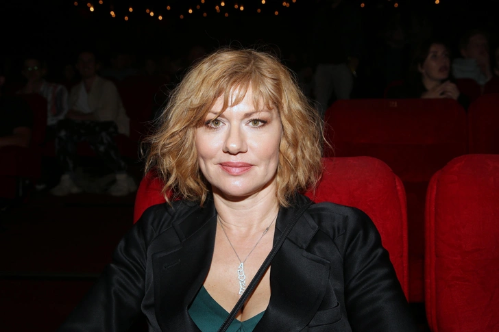 Елена Бирюкова | www.starhit.ru