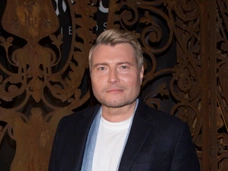 Басков: «Почему бы Хаматовой вслед за Калныньшем не выбросить в мусорку все работы в российском кино»