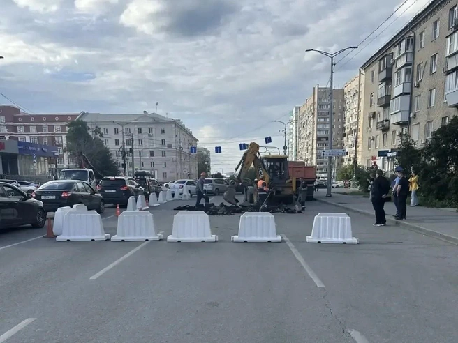 Перегорожены три полосы от вокзала в сторону проспекта Ленина | Источник: администрация Челябинска