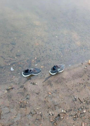 И кроссовки стояли у кромки воды | Источник: из личного архива Ольги Дёминой