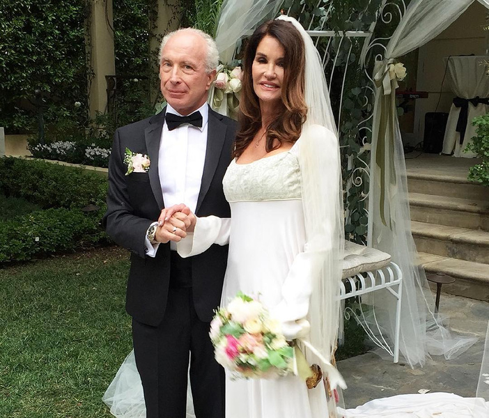 61-летняя звезда «Топ-модели по-американски» закатила роскошную свадьбу